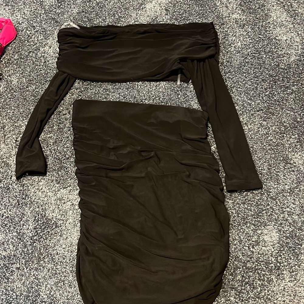 Perfect two piece set!!